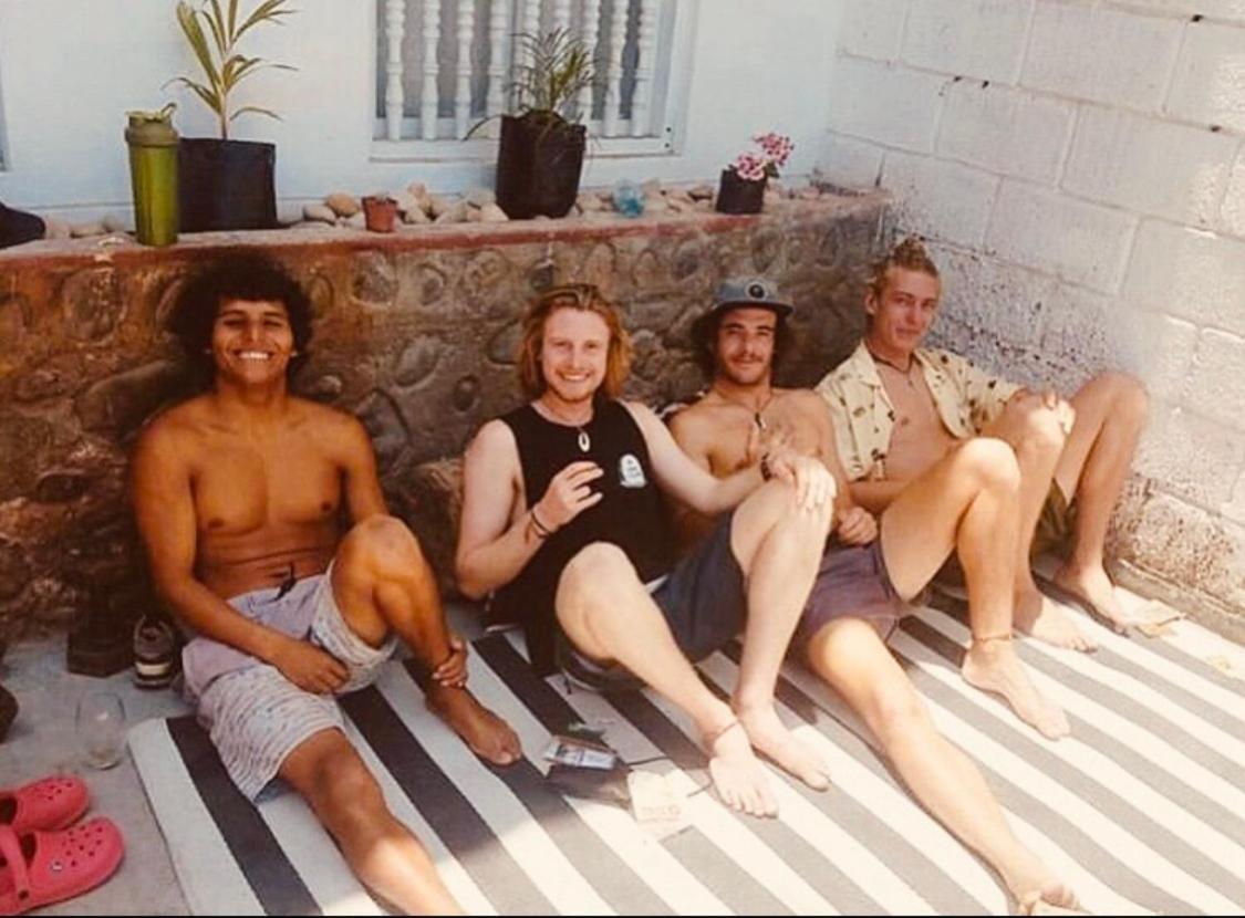 Pointbreak Surf Camp Pansiyon Huanchaco Dış mekan fotoğraf